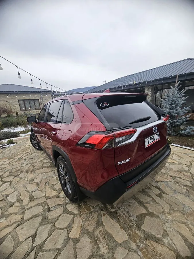 Toyota RAV 4 Limited 4dr All-Wheel Drive CV 2022 — миниатюра 3