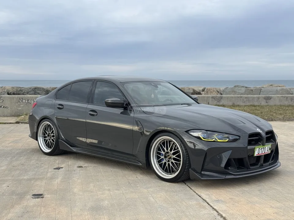 BMW M3 2022 — миниатюра 2