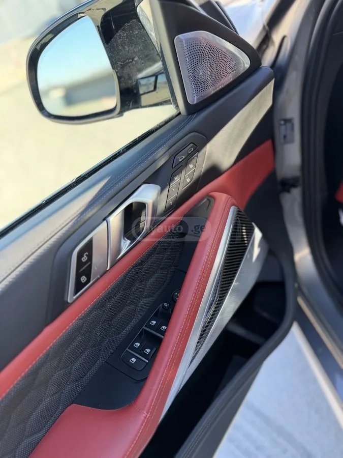 BMW X6 M 2023 — миниатюра 4