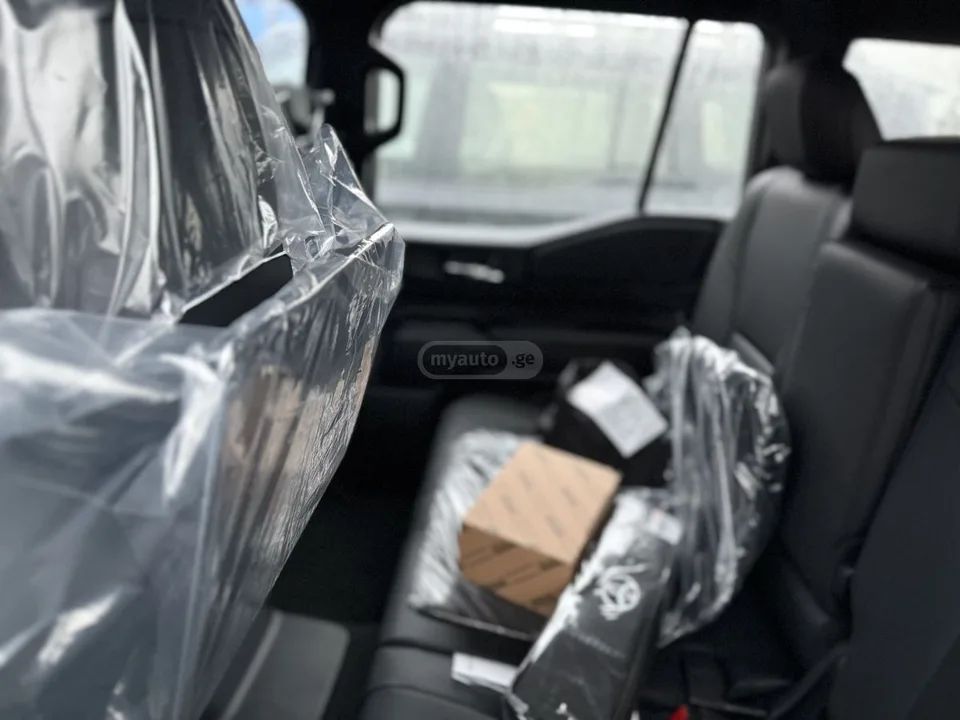 Toyota Land Cruiser Prado 41 SFX ЯПОНИЯ ОФИЦИАЛ 2025 — миниатюра 4