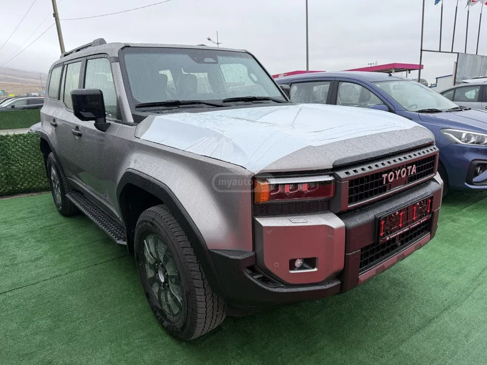 Toyota Land Cruiser Prado 41 SFX ЯПОНИЯ ОФИЦИАЛ 2025 — фото 1, купить с доставкой в Москву