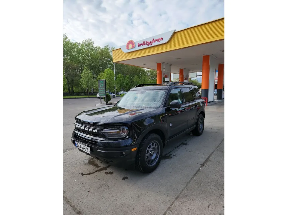 Ford Bronco Sport Outer Banks 4dr 4x4 Automatic 2023 — миниатюра 2