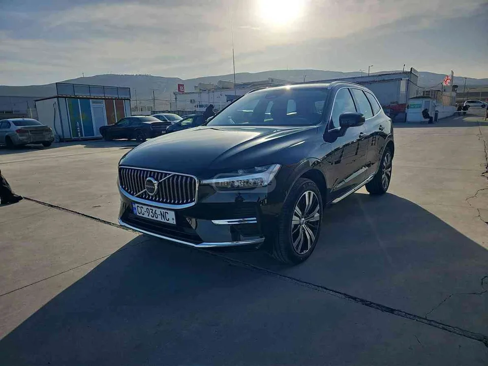 Volvo XC 60 Volvo XC60 2025 — фото 1, купить с доставкой в Москву
