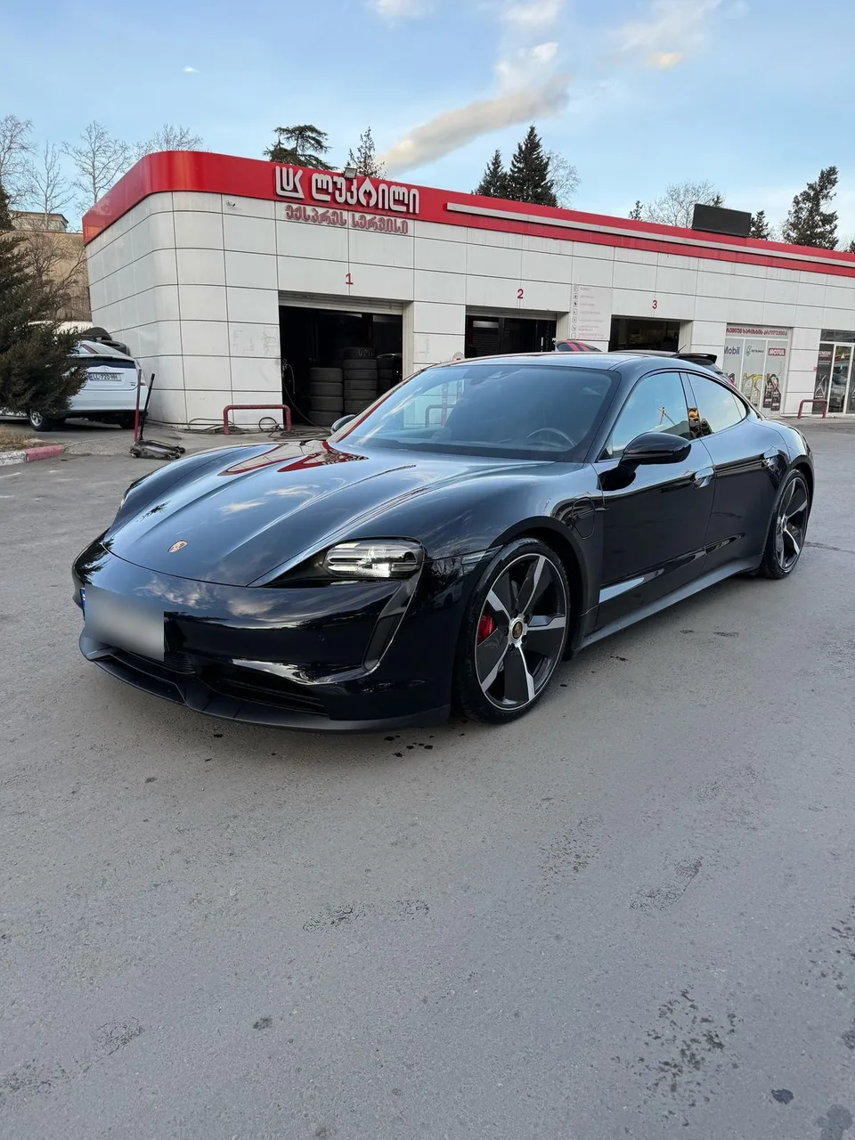 Porsche Taycan 4 S 2022 — фото 1, купить с доставкой в Москву