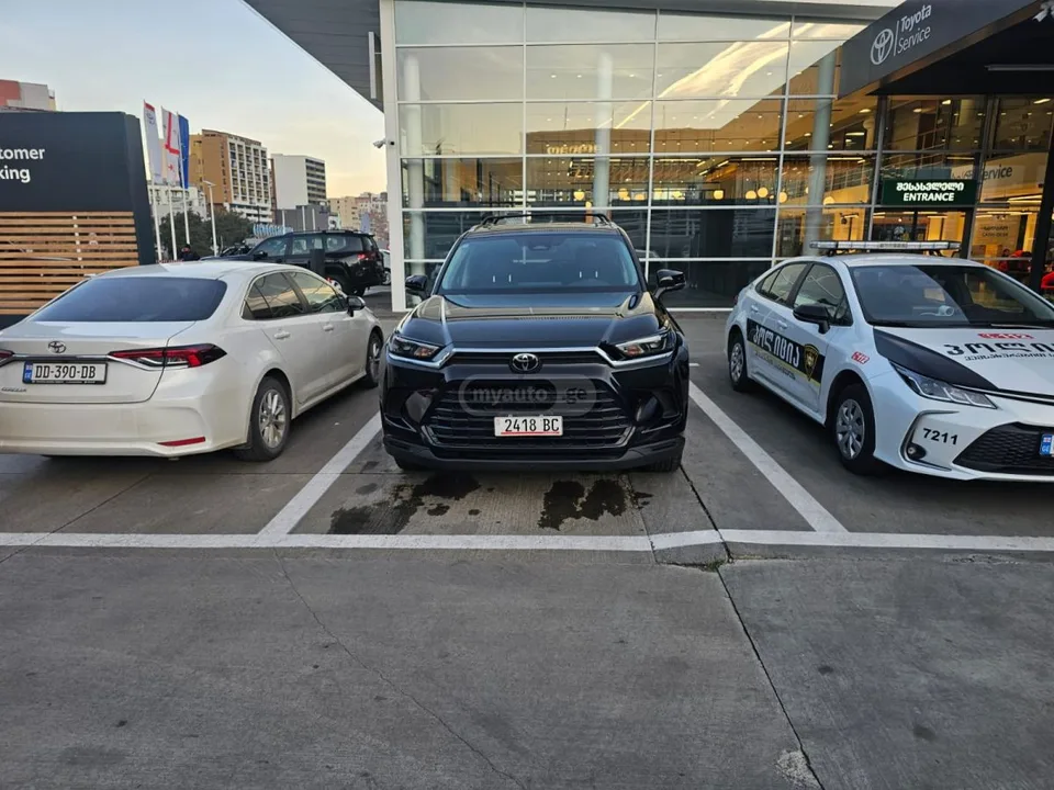 Toyota Grand Highlander xle 2024 — миниатюра 3