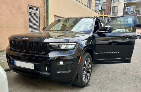 Jeep Grand Cherokee 2022 купить в Москве