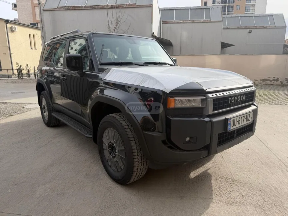 Toyota Land Cruiser Prado ОФИЦИАЛ ГАРАНТИЯ 2026 — фото 1, купить с доставкой в Москву