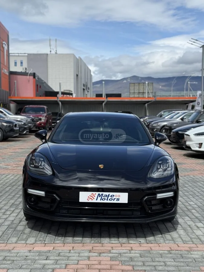Porsche Panamera 2022 — миниатюра 2