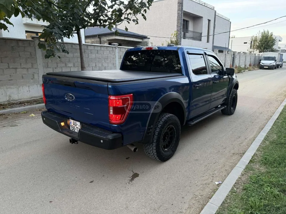 Ford F-150 XLT Hybrid 2022 — миниатюра 5