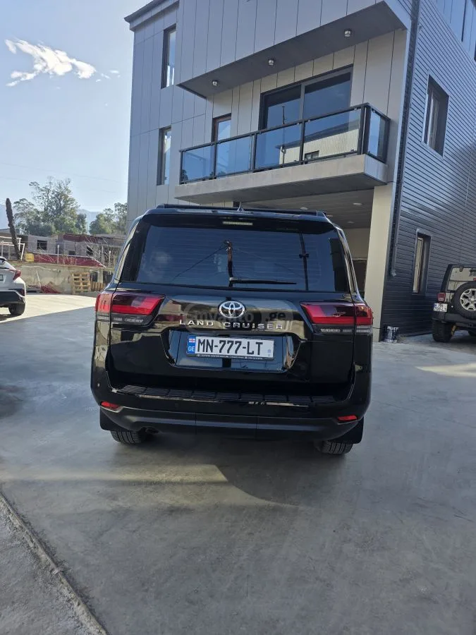 Toyota Land Cruiser FULL 2024 — миниатюра 2