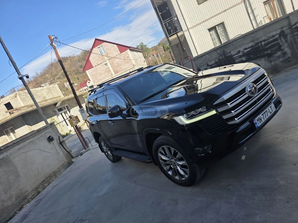 Toyota Land Cruiser FULL 2024 — фото 1, купить с доставкой в Москву