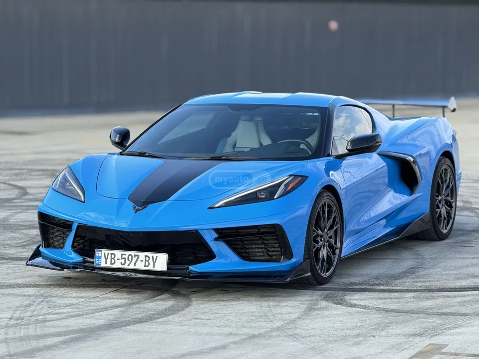 Chevrolet Corvette 2023 — миниатюра 2