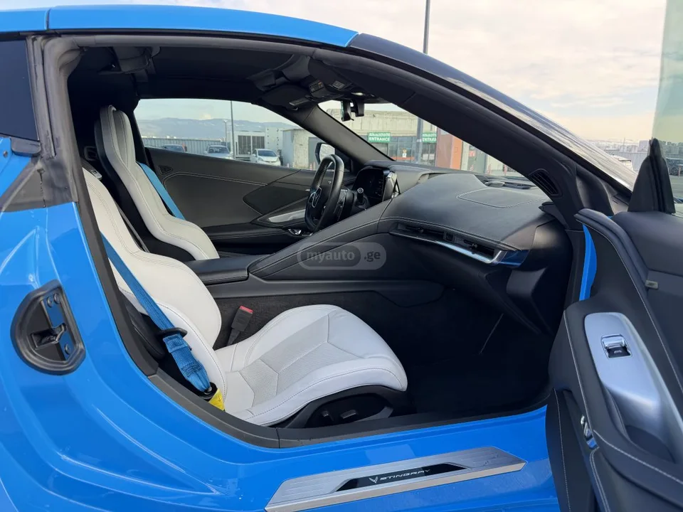 Chevrolet Corvette 2023 — миниатюра 4