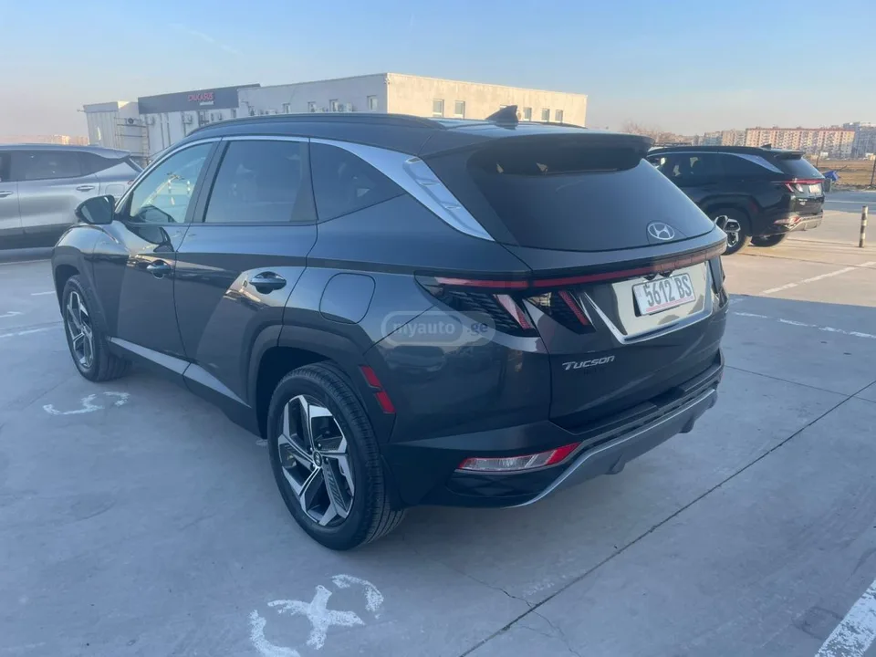 Hyundai Tucson 2022 — миниатюра 3