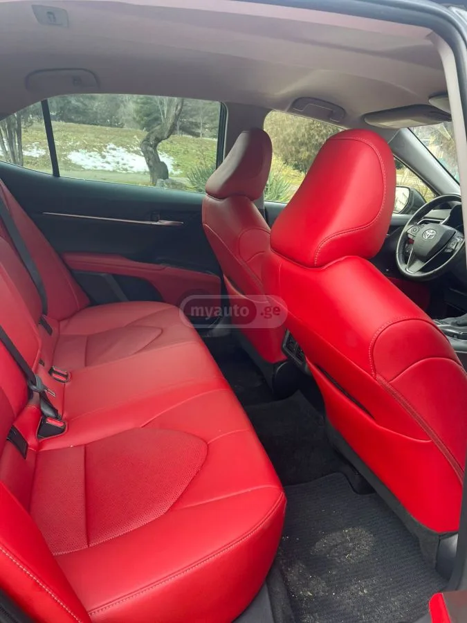 Toyota Camry 2022 — миниатюра 4