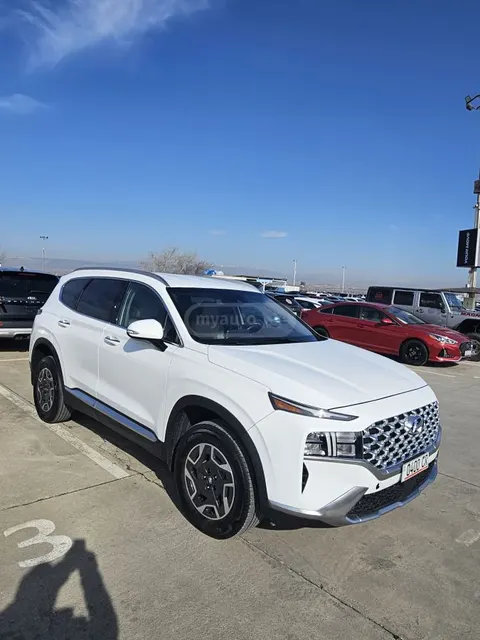 Hyundai Santa Fe 2023 купить в Москве