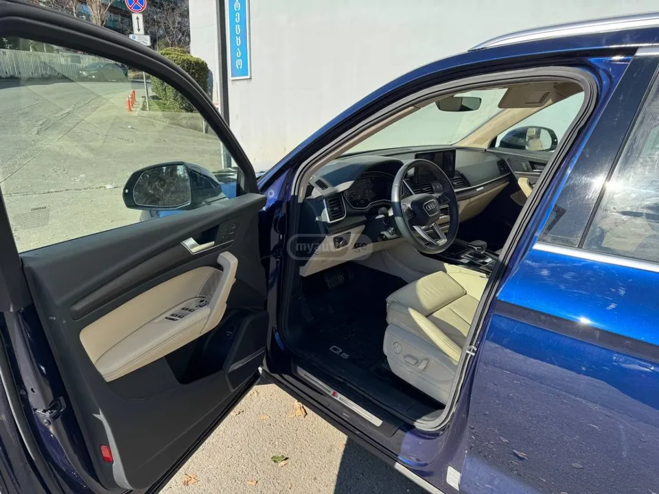 Audi Q5 45 S line Premium 4dr All-Whee 2023 — миниатюра 4