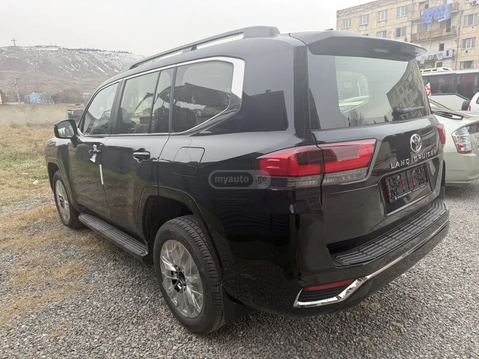 Toyota Land Cruiser PREMIUM официал Гарантия 2026 — миниатюра 2