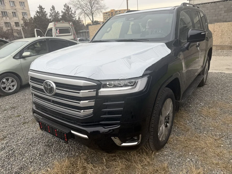 Toyota Land Cruiser PREMIUM официал Гарантия 2026 — фото 1, купить с доставкой в Москву