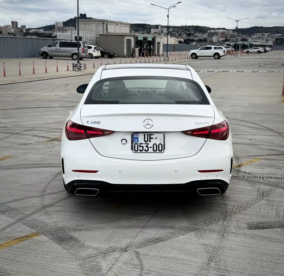 Mercedes-Benz C 300 4 Matic AMG 2022 — миниатюра 5