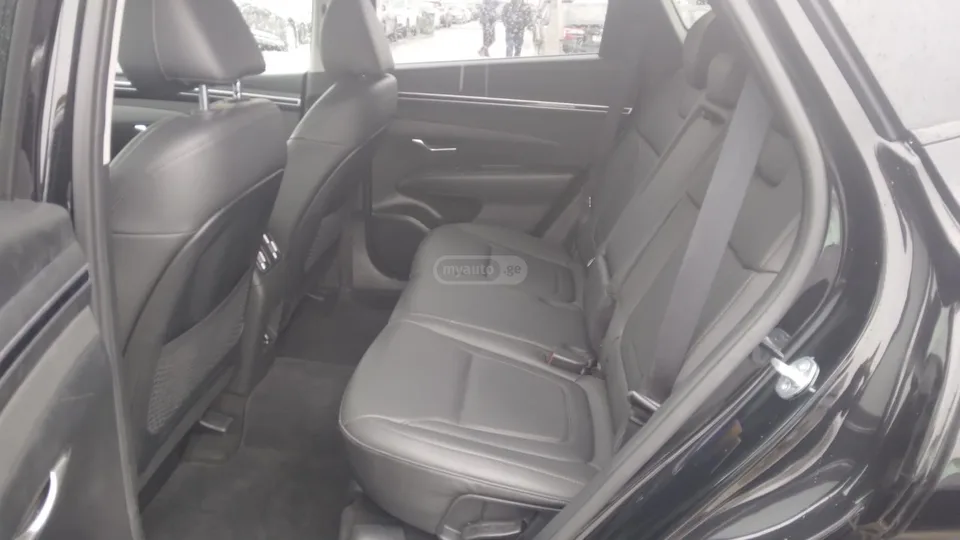Hyundai Tucson 2023 — миниатюра 3