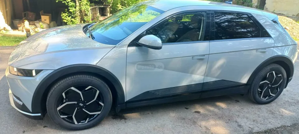 Hyundai Ioniq 5 Limited All-Wheel Drive Automa 2022 — миниатюра 3