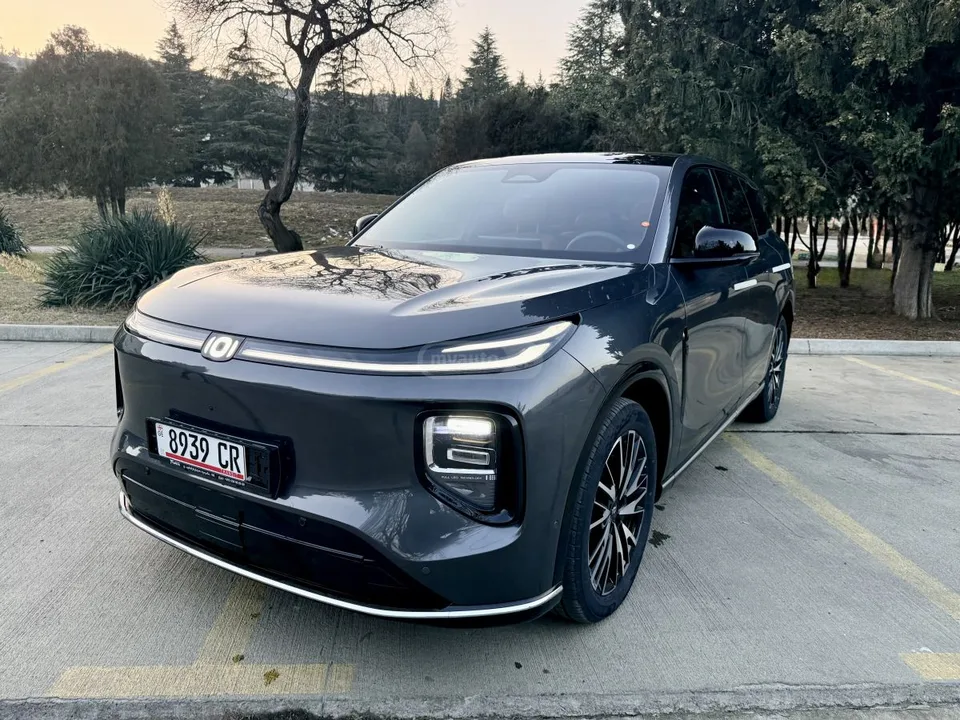 Changan Nevo Q07 2025 — миниатюра 2