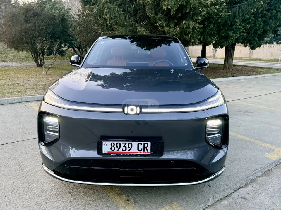 Changan Nevo Q07 2025 — фото 1, купить с доставкой в Москву