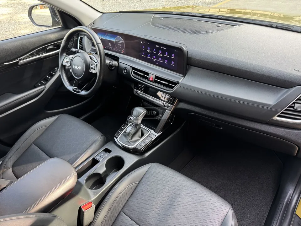 Kia Seltos SX 2023 — миниатюра 3