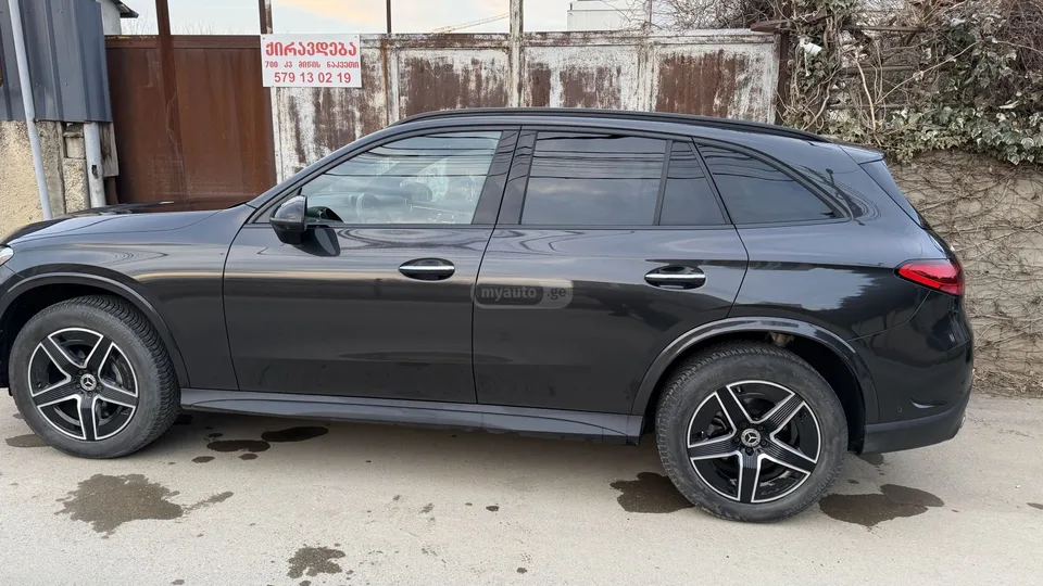 Mercedes-Benz GLC 300 Base GLC 300 4dr All Wheel Dri 2023 — миниатюра 3