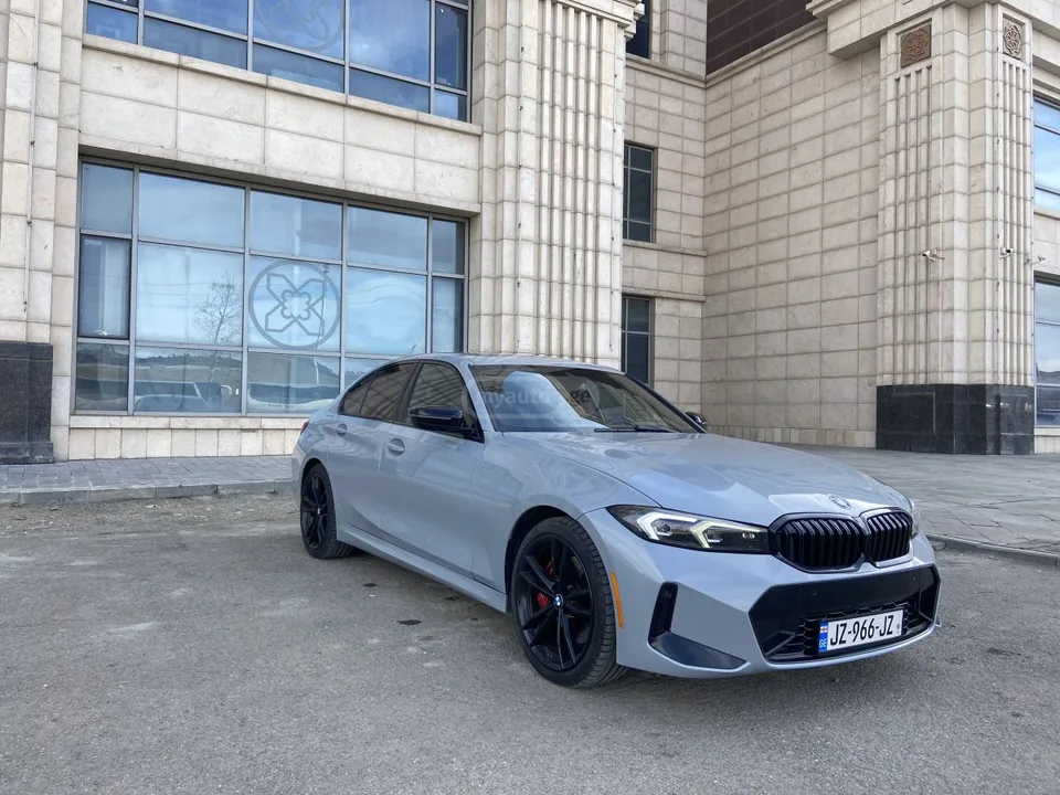 BMW 330 xDrive 4dr All-Wheel Drive Sed 2022 — миниатюра 2