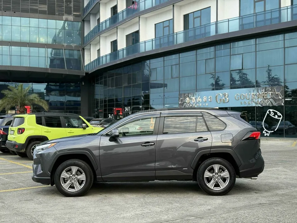 Toyota RAV 4 2024 — миниатюра 4