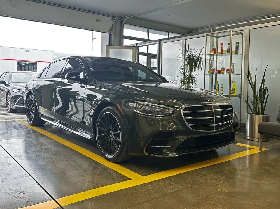 Mercedes-Benz S 580 2023 — фото 1, купить с доставкой в Москву