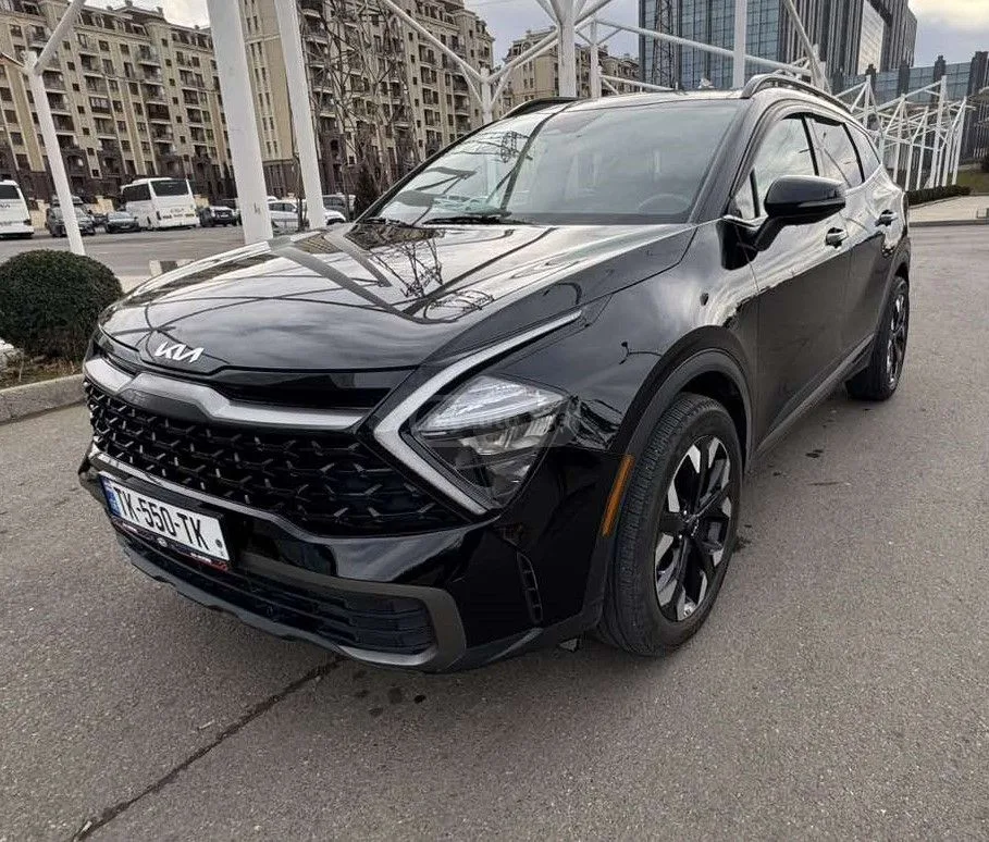 Kia Sportage 2022 — фото 1, купить с доставкой в Москву
