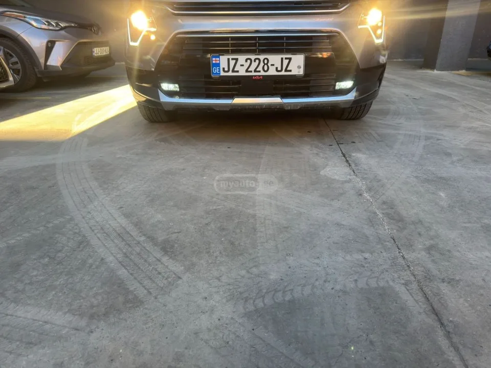 Kia Niro 2023 — миниатюра 3