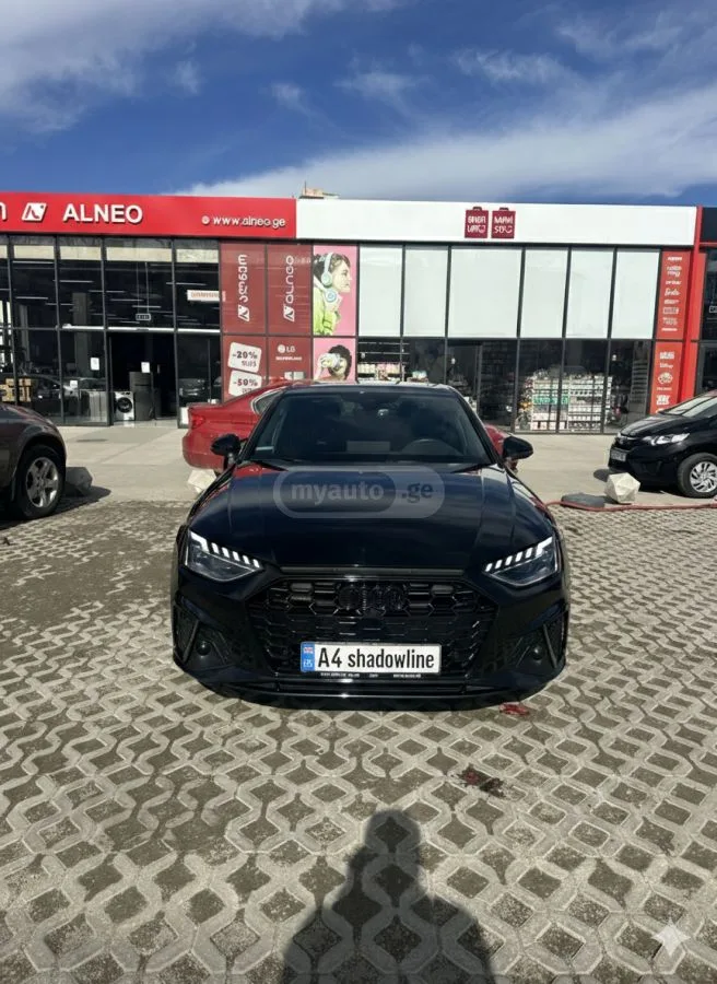 Audi A4 2023 — миниатюра 2