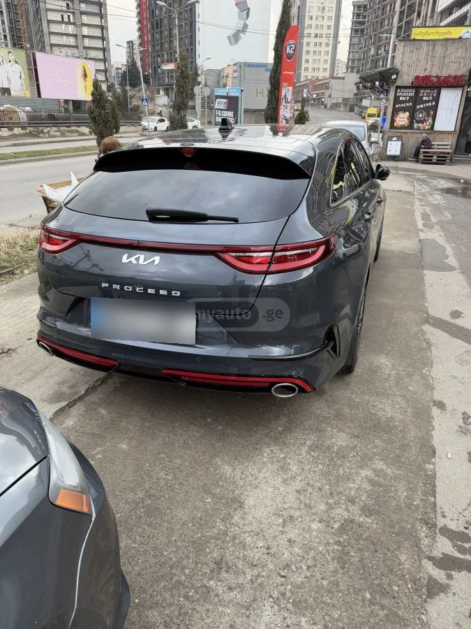 Kia ProCeed Gt-line sport 2022 — миниатюра 2