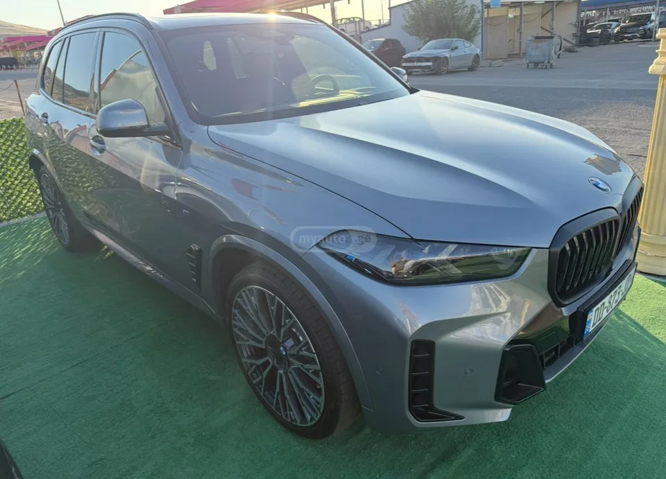 BMW X5 40D PNEVMO INTEGRAL 2026 — миниатюра 3