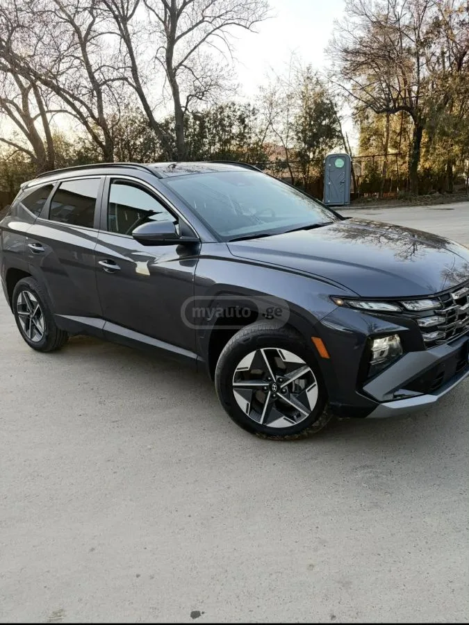 Hyundai Tucson 2025 — фото 1, купить с доставкой в Москву