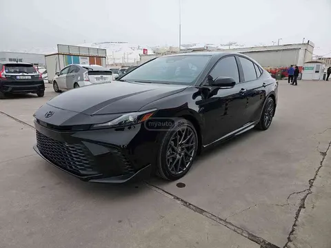 Toyota Camry 2025 купить в Москве