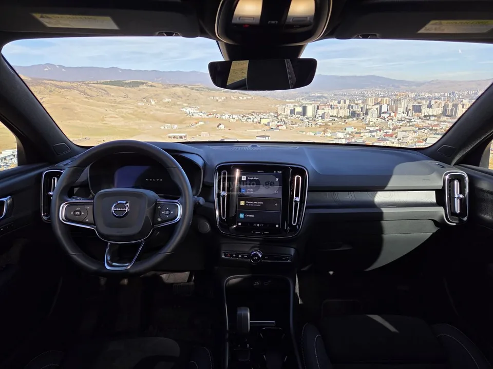 Volvo C40 Twin Plus 2023 — миниатюра 4