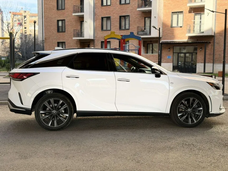 Lexus RX 350 F SPORT Handling 4dr All-Wheel 2023 — миниатюра 4