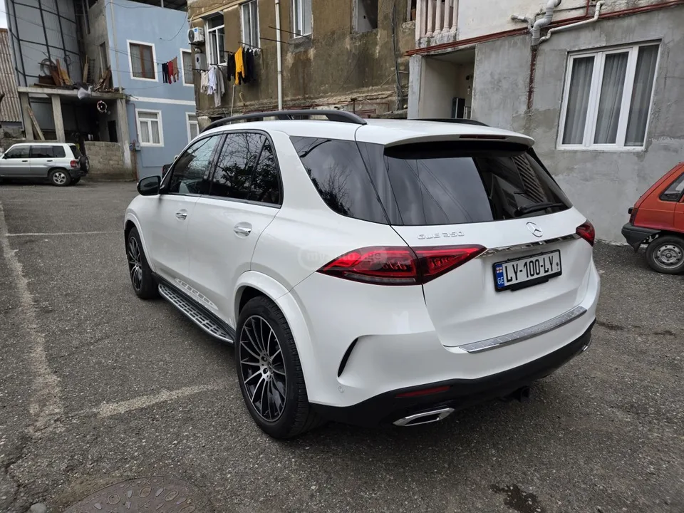 Mercedes-Benz GLE 350 2023 — фото 1, купить с доставкой в Москву