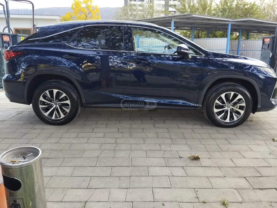 Lexus RX 350 Base 4dr Front-Wheel Drive Aut 2022 — миниатюра 3