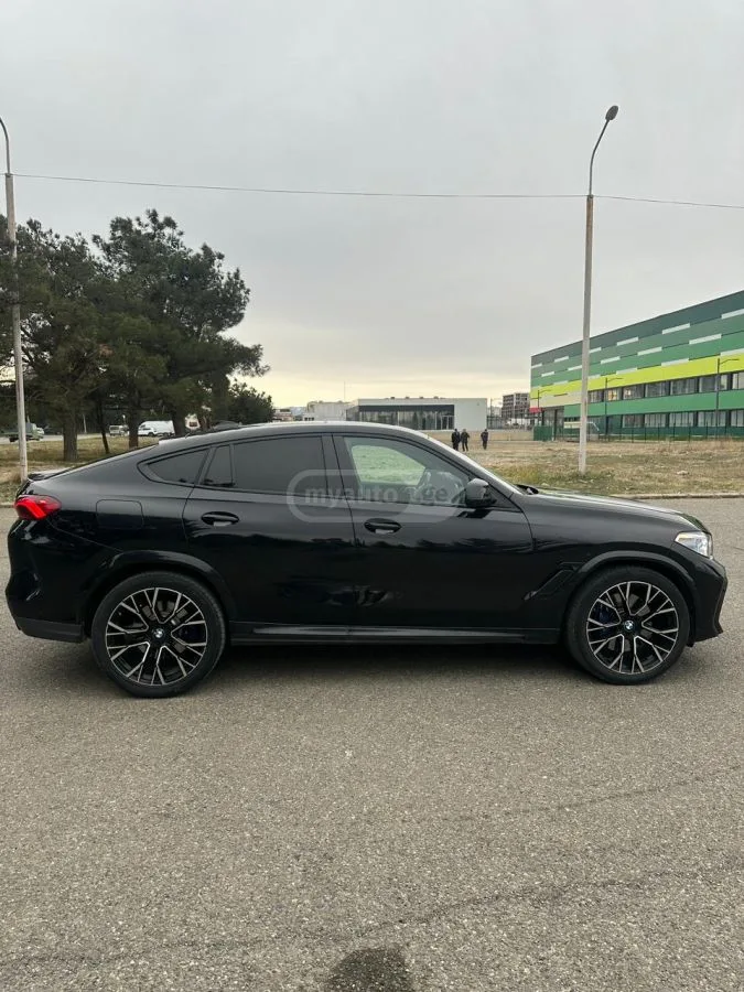 BMW X6 M 2022 — миниатюра 4