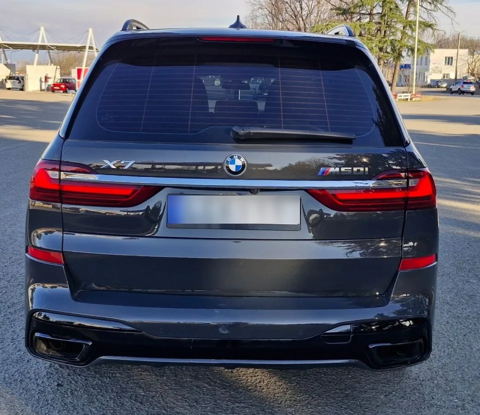 BMW X7 X7M 2023 — миниатюра 2