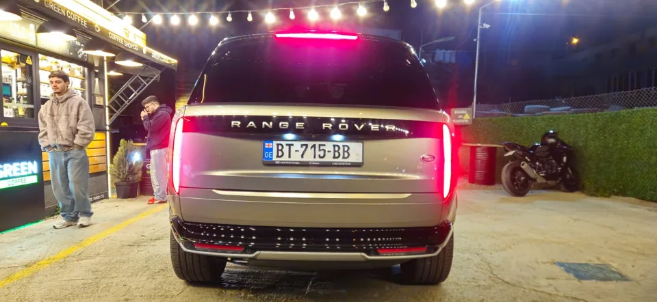 Land Rover Range Rover 2023 — миниатюра 4