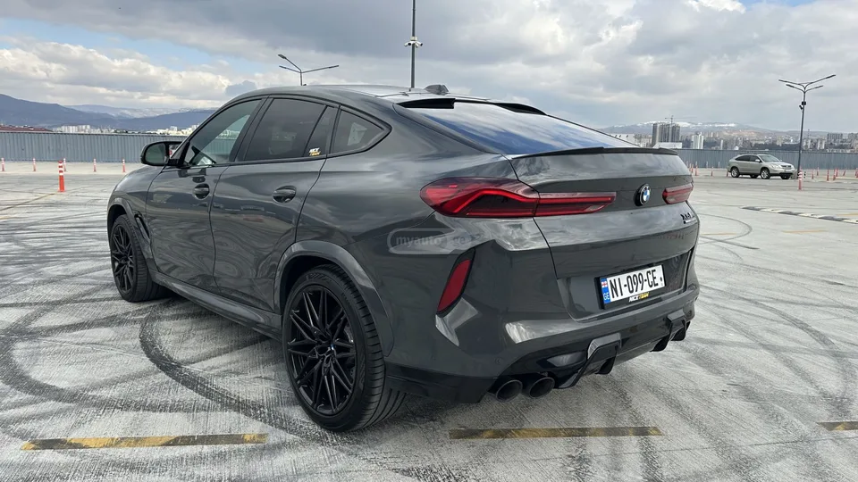 BMW X6 M Competition 2024 — миниатюра 3