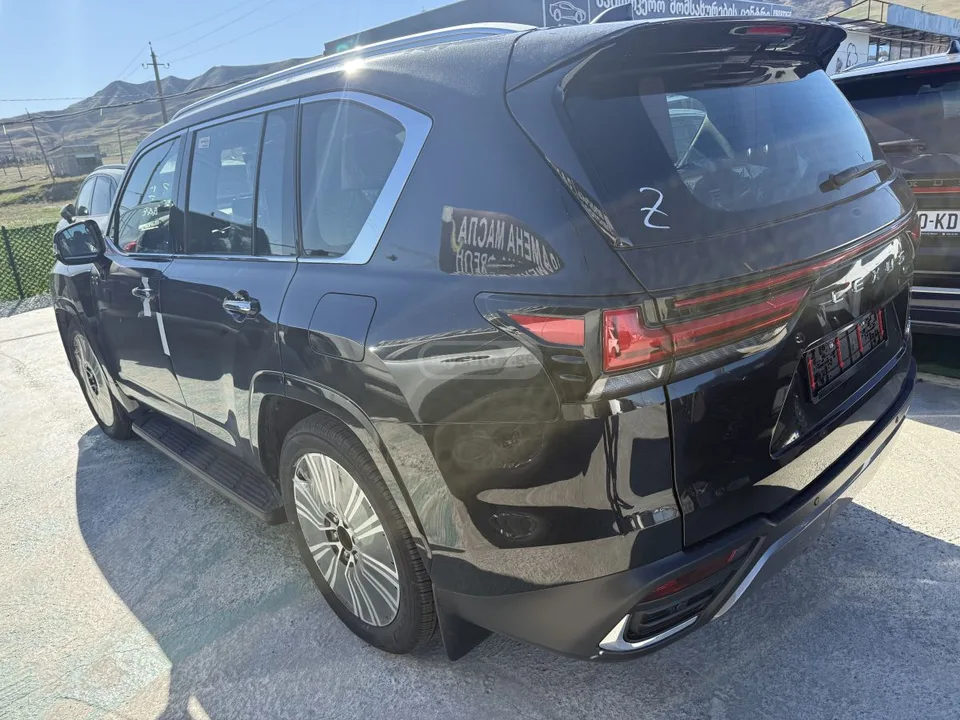 Lexus LX 600 LUXURY Plus 2026 — миниатюра 2