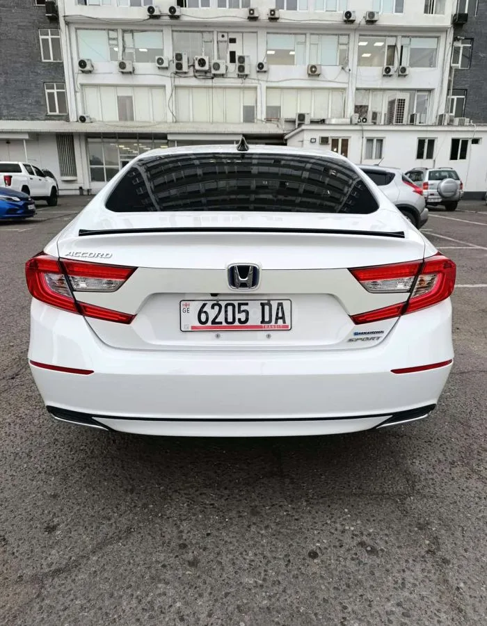 Honda Accord 2022 — миниатюра 3